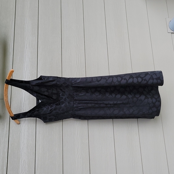 White House Black Market Silk Dress - Picture 9 of 16